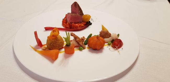 Silvana Musej, medaglia d’argento al primo trofeo “Migliore professionista Lady Chef”, unica rappresentante della Regione Piemonte. L’Associazione Cuochi Provincia Granda ai vertici nazionali